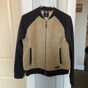 Sherpa Sweatshirt/Jacket